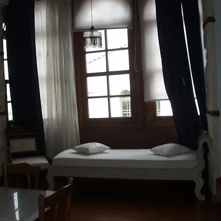 Vetera Suites Pensión