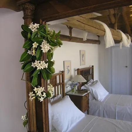 Vetera Suites 4* Rétino