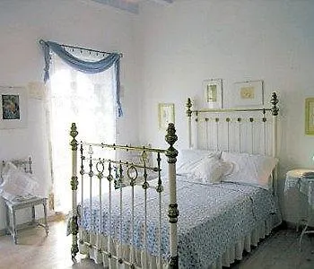Vetera Suites Pensión Rétino